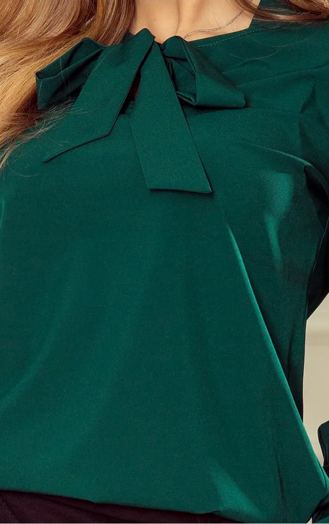 Blouse Numoco 140-9 Verte Bond - Design Épuré Élégant – Image 5