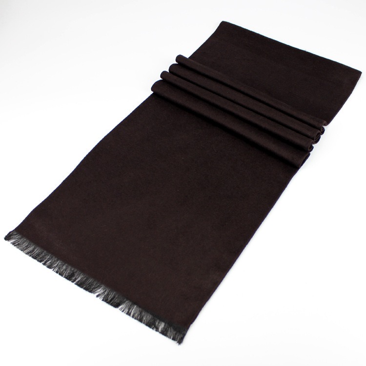 Écharpe Homme Élégante Hiver 2026 – Douce, Chaude et Confortable – Dropvet Écharpe Homme Élégante Hiver 2026 – Douce, Chaude et Confortable – Image 6