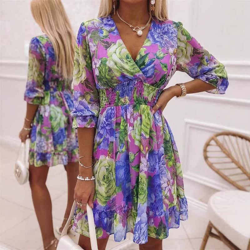 Robe Fleurie Courte Femme Élégante Col V Taille Haute Chic 2026 – Dropvet Robe Fleurie Courte Femme Élégante Col V Taille Haute Chic 2026 – Image 5