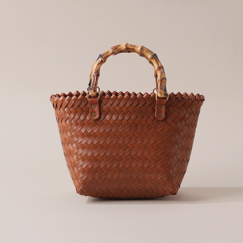 Sac en Paille Tressé Femme Élégant 2026 – Sac Cabas Style Rotin avec Anse Bambou – Dropvet Sac en Paille Tressé Femme Élégant 2026 – Sac Cabas Style Rotin avec Anse Bambou – Image 7