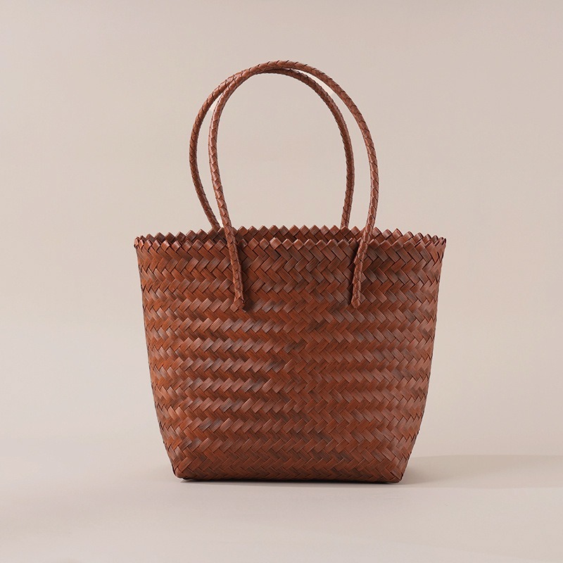 Sac en Paille Tressé Femme Élégant 2026 – Sac Cabas Style Rotin avec Anse Bambou – Dropvet Sac en Paille Tressé Femme Élégant 2026 – Sac Cabas Style Rotin avec Anse Bambou – Image 2