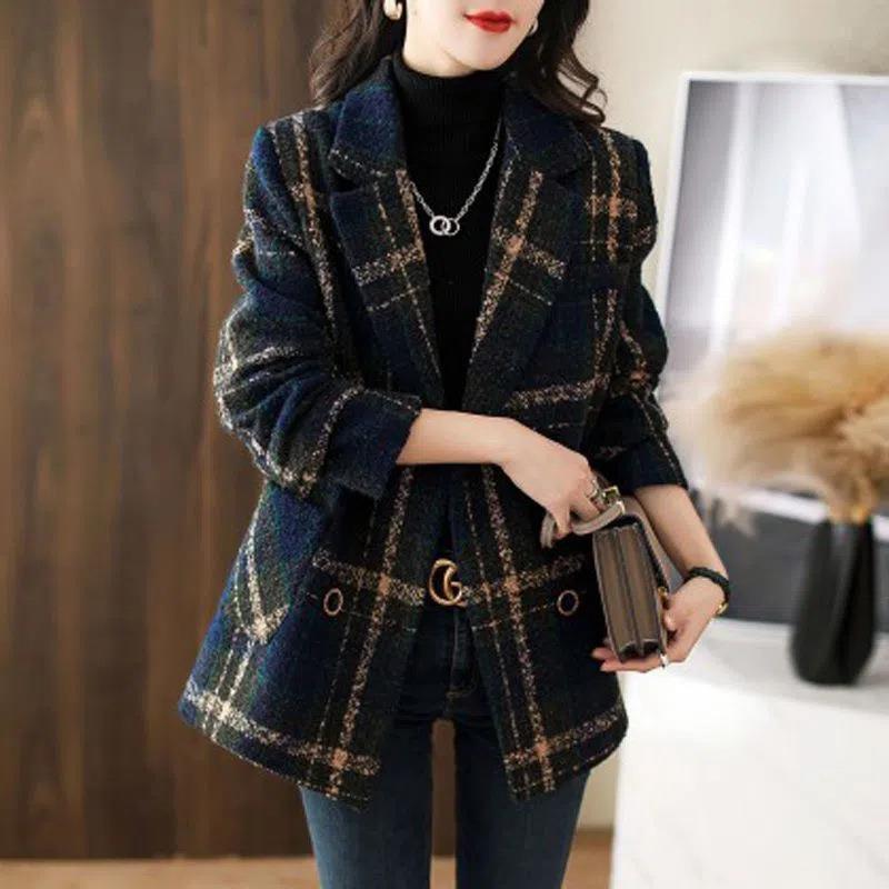 veste femme carreaux patchwork Élégante – 6 Tailles – Dropvet veste femme carreaux patchwork Élégante – 6 Tailles – Image 4