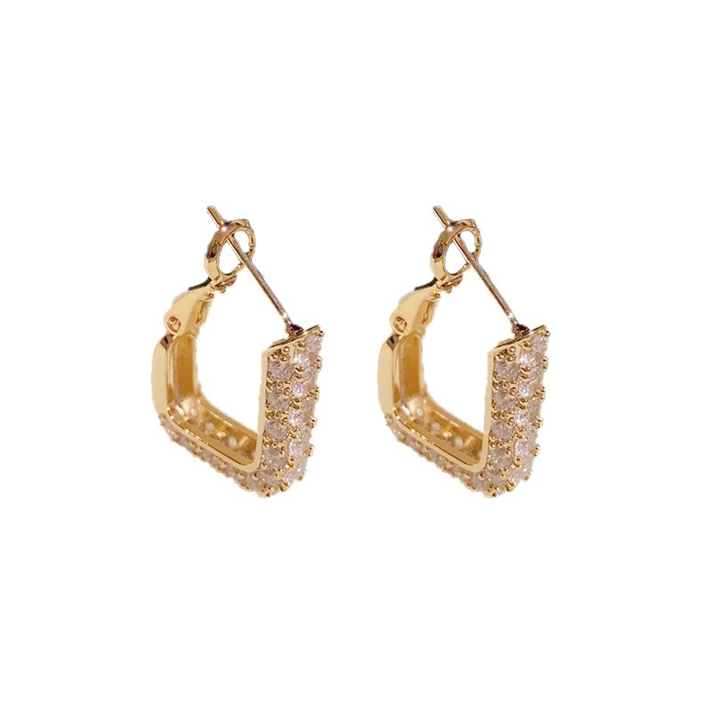 Boucles d'Oreilles Carrées Dorées Élégantes – 2 Coloris – Dropvet Boucles d'Oreilles Carrées Dorées Élégantes – 2 Coloris – Image 2
