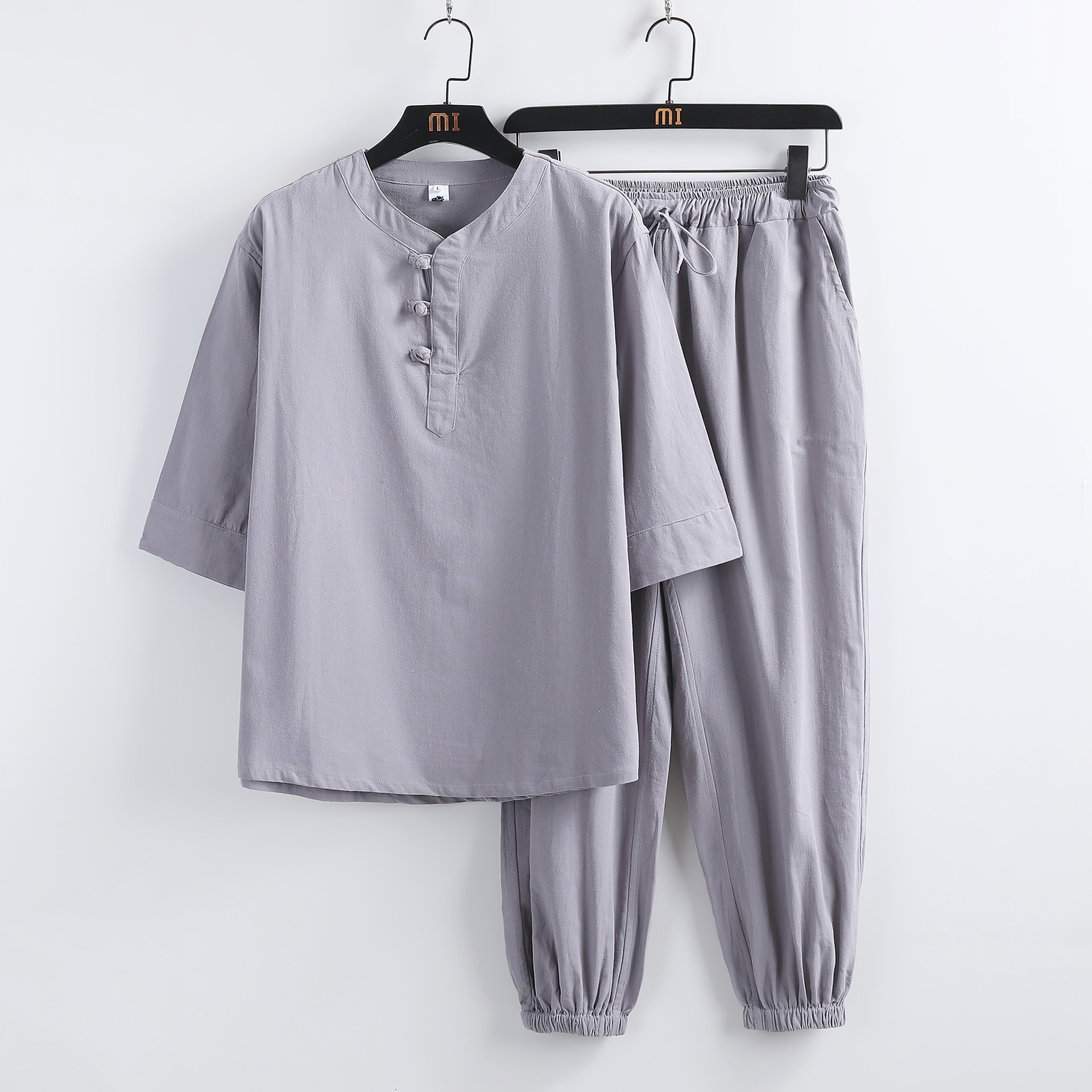 Vêtement Zen Homme en Lin Apaisant – 2 Coloris – Dropvet Vêtement Zen Homme en Lin Apaisant – 2 Coloris – Image 10