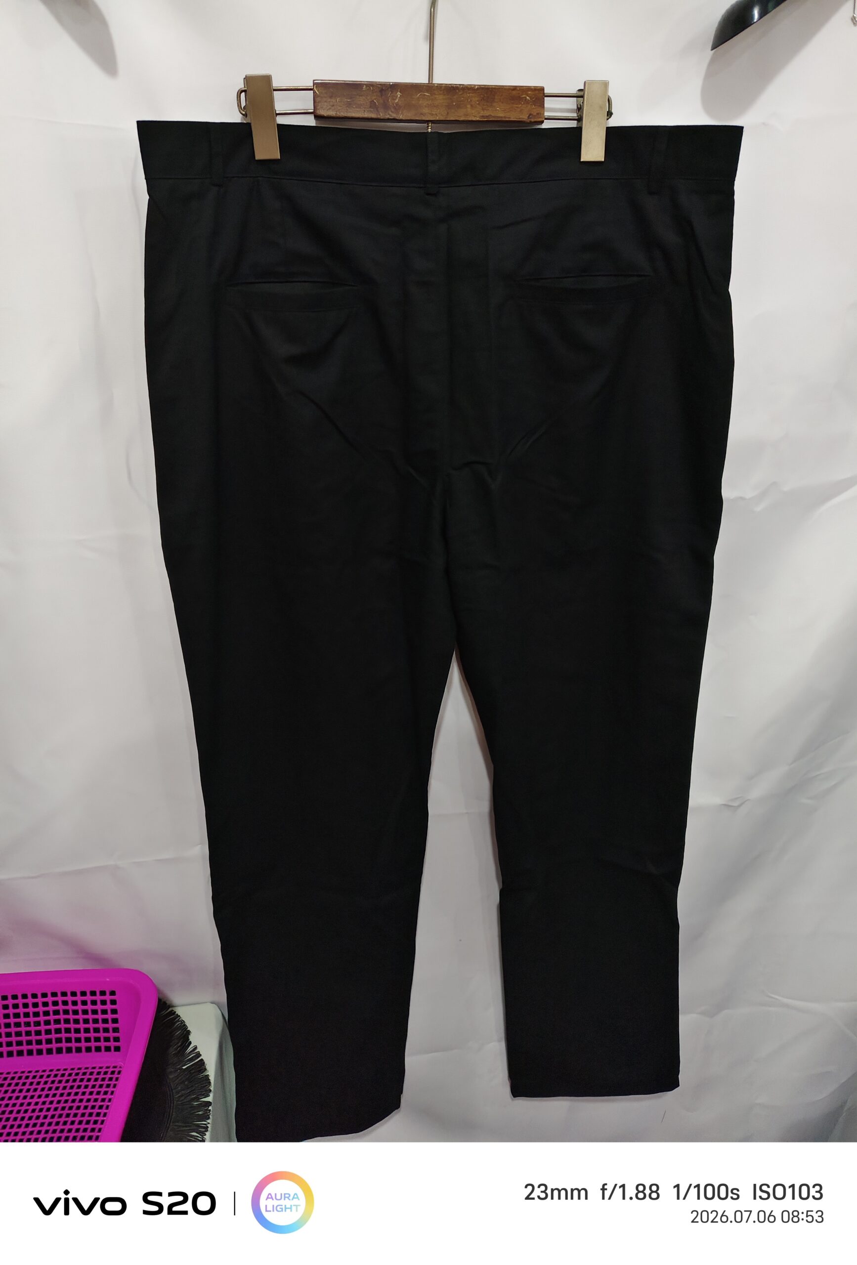 Pantalon en Lin Homme Uni Respirant élégant – 7 Coloris – Dropvet Pantalon en Lin Homme Uni Respirant élégant – 7 Coloris – Image 7